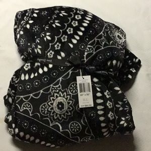 NWT Vera Bradley Throw Blanket
